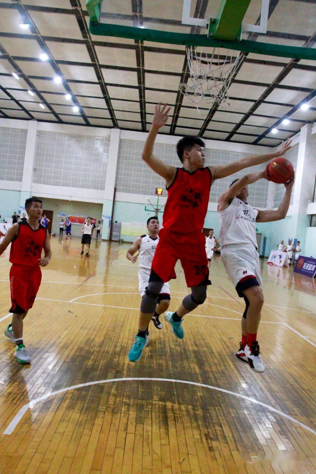 沙巴体育平台-波兰篮球协会积极推进篮球运动发展，助力国家关注度提升(波兰篮球俱乐部)