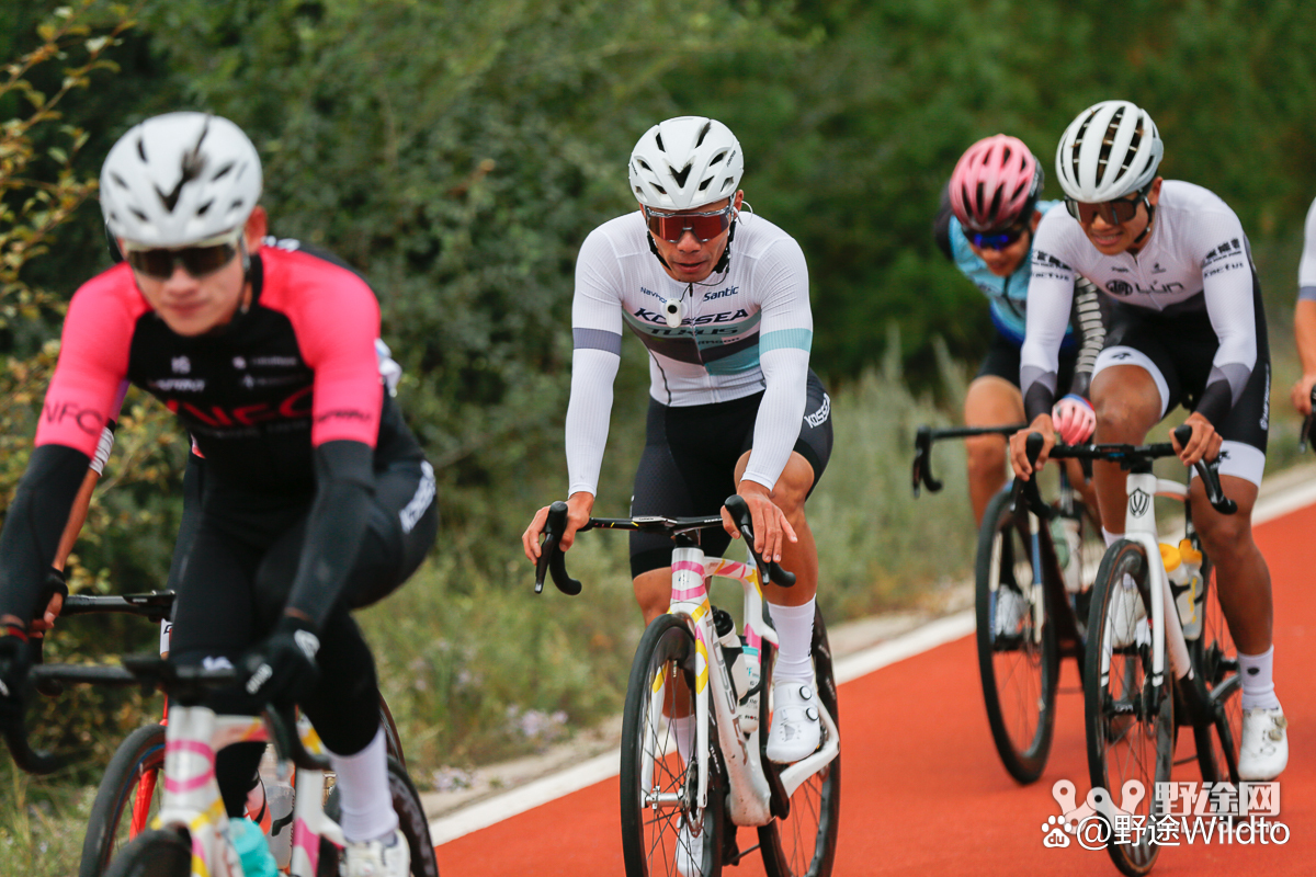 沙巴体育平台-关于顶级挑战日渐激烈西部东部对决谁能突围的信息