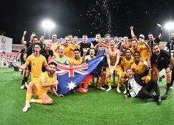 沙巴体育官网-威少mvp奖杯